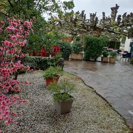 L'auberge De Hotel 3*