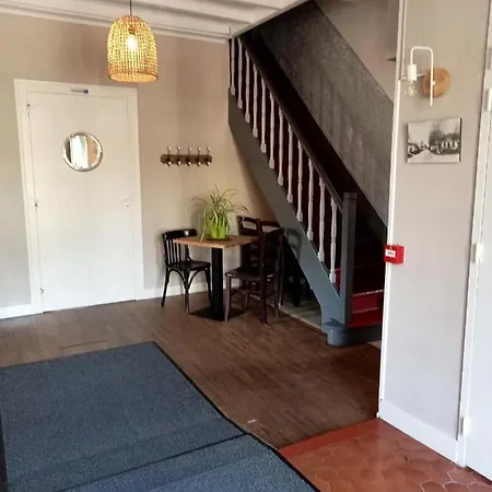 L'auberge De Hotel Lugos