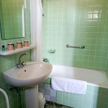 L'auberge De Hotel 3*