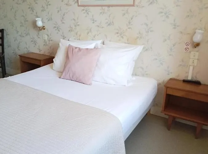 מלון L'auberge De Lugos