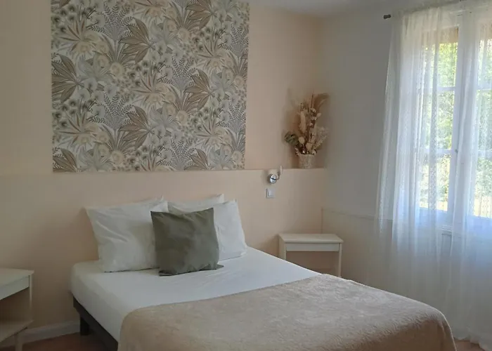 L'auberge De מלון Lugos