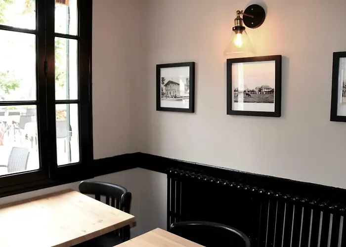 מלון L'auberge De Lugos